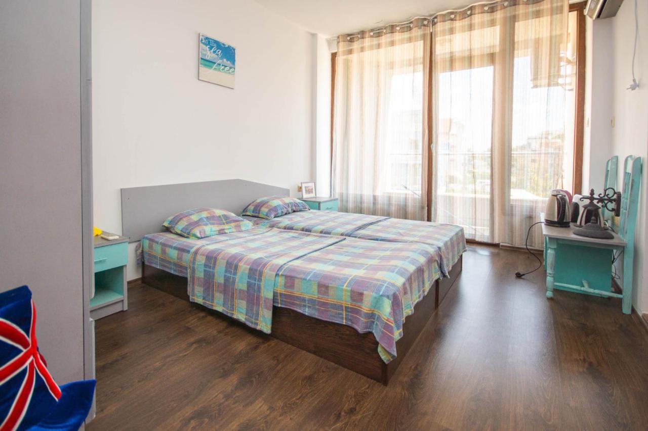 Hotel Czech Rhapsody Νεσέμπαρ Εξωτερικό φωτογραφία