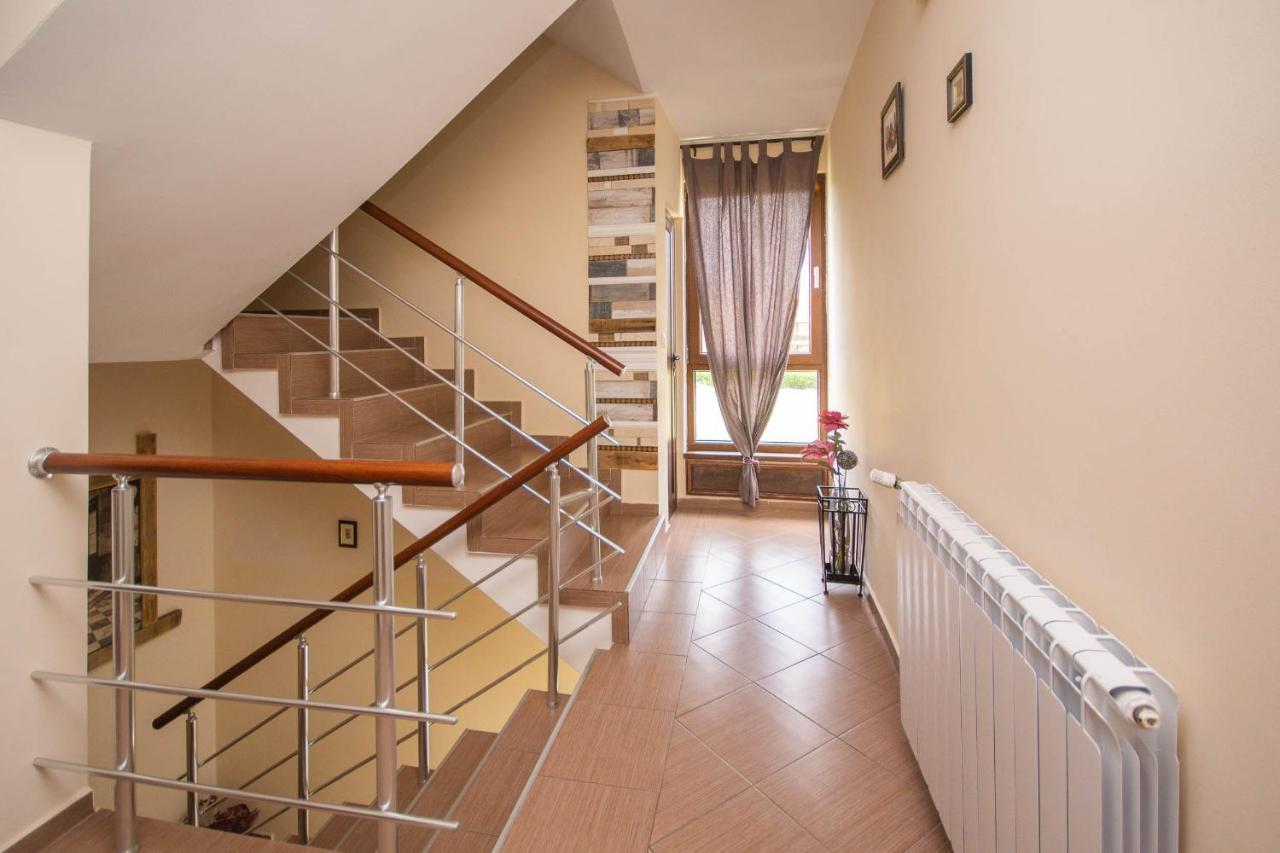 Hotel Czech Rhapsody Νεσέμπαρ Εξωτερικό φωτογραφία